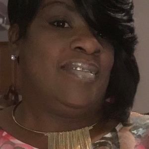 Meet your Posher, Regina